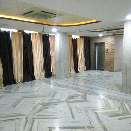 Hotel Shree Pushpak Raigarh 외부 사진